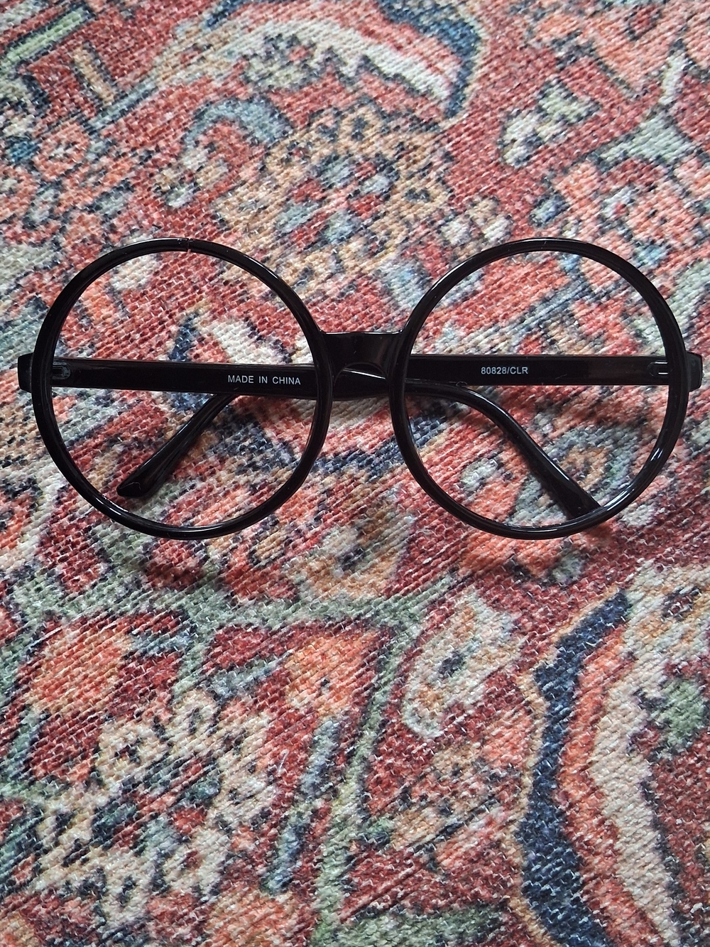 FREE Round Black Frames